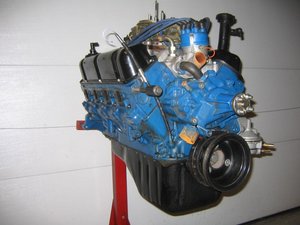 Lähes vakio 5.0, 250 hp